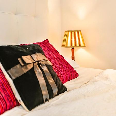 Ghat Apartments Montroig Sitges Exterior foto