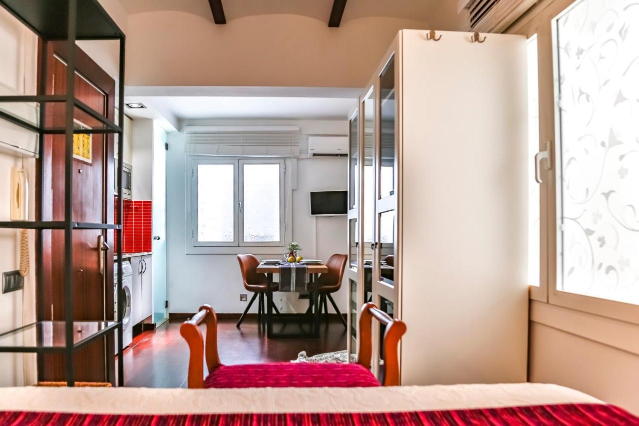 Ghat Apartments Montroig Sitges Exterior foto