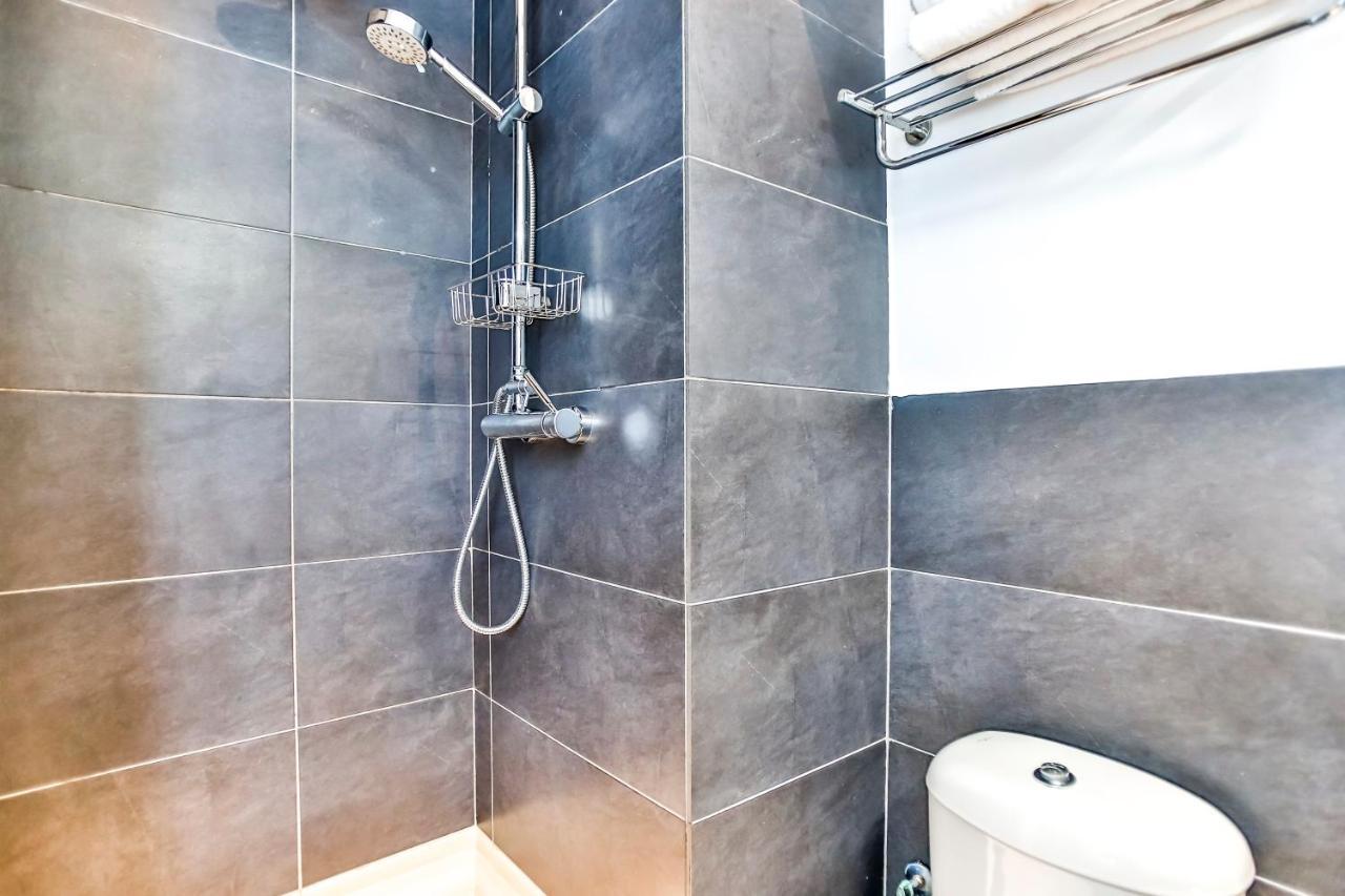 Ghat Apartments Montroig Sitges Exterior foto